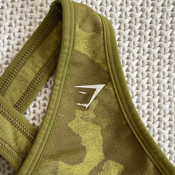 Gymshark Green Camo Adapt Seamless Sports Bra Size M - Picture 4 of 7